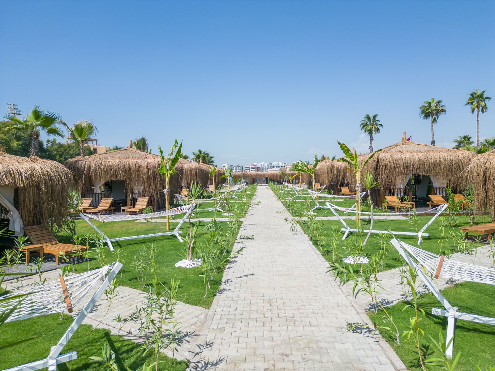 Antalya'da Deniz ve Dağ Manzaralı Lüks Daireler