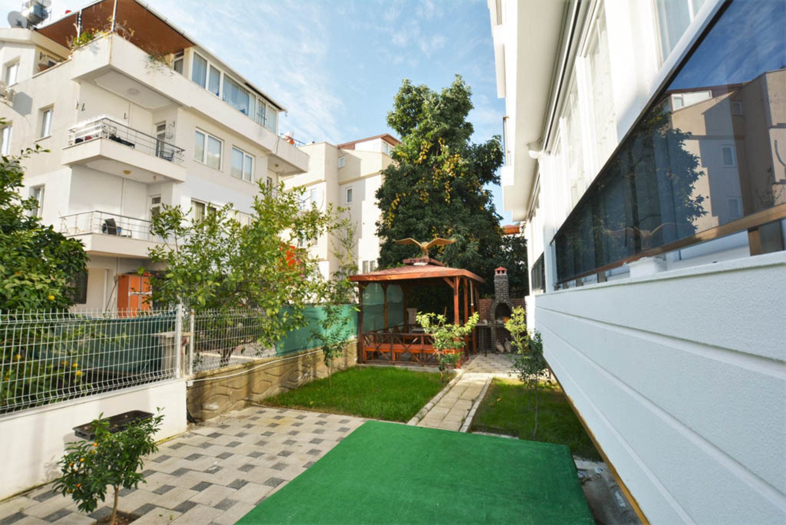 Konyaaltı'nda, Denize Birkaç Adım Mesafede Premium Dubleks Daire