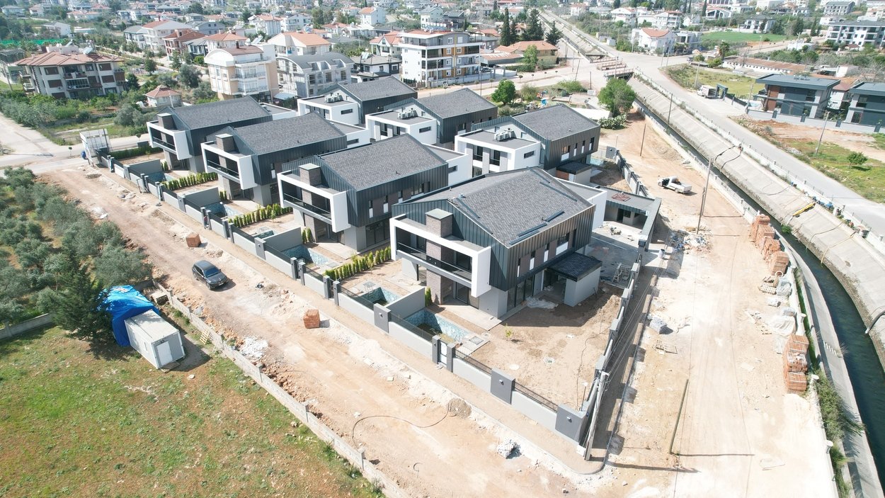 Luxury 4-Bedroom Villas for Sale in Antalya