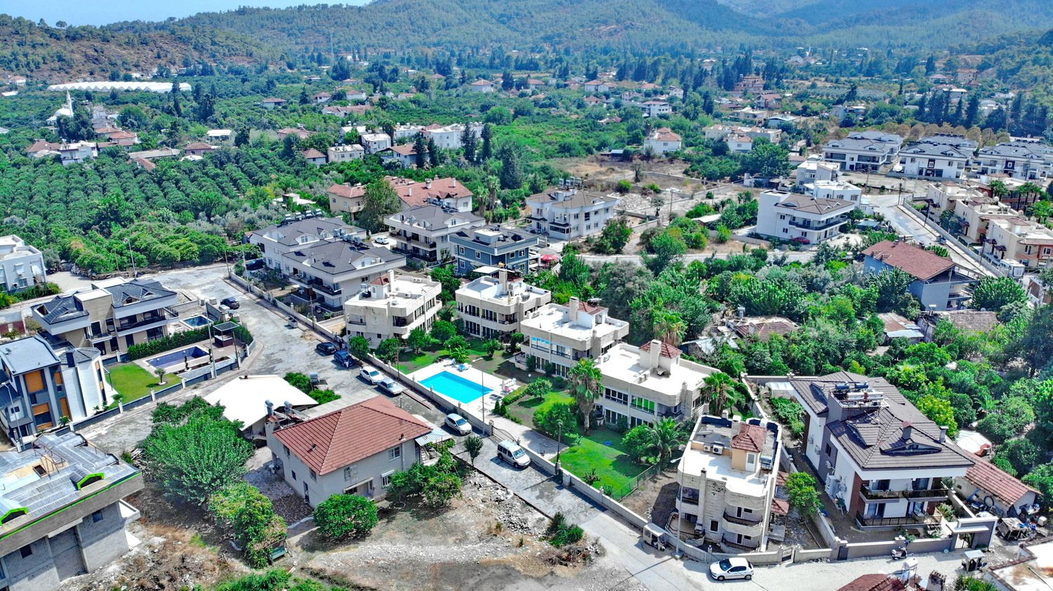Luxury Villa for Sale in Antalya Kemer with Stunning City View