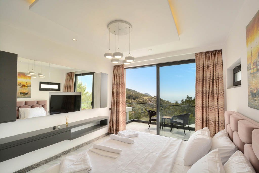 Luxury Villa with Sea & Mountain Views in Kalkan İslamlar, Antalya