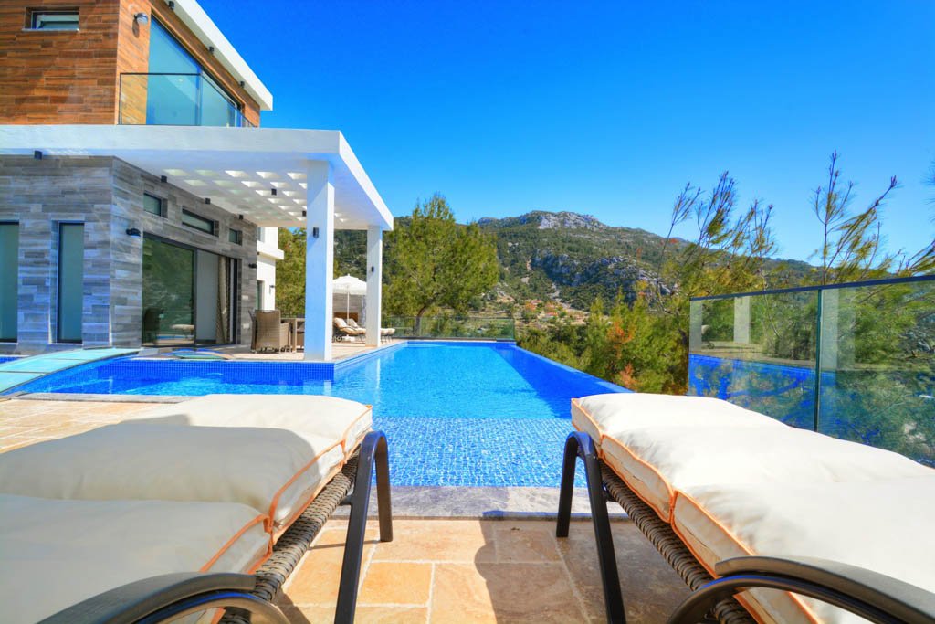 Luxury Villa with Sea & Mountain Views in Kalkan İslamlar, Antalya