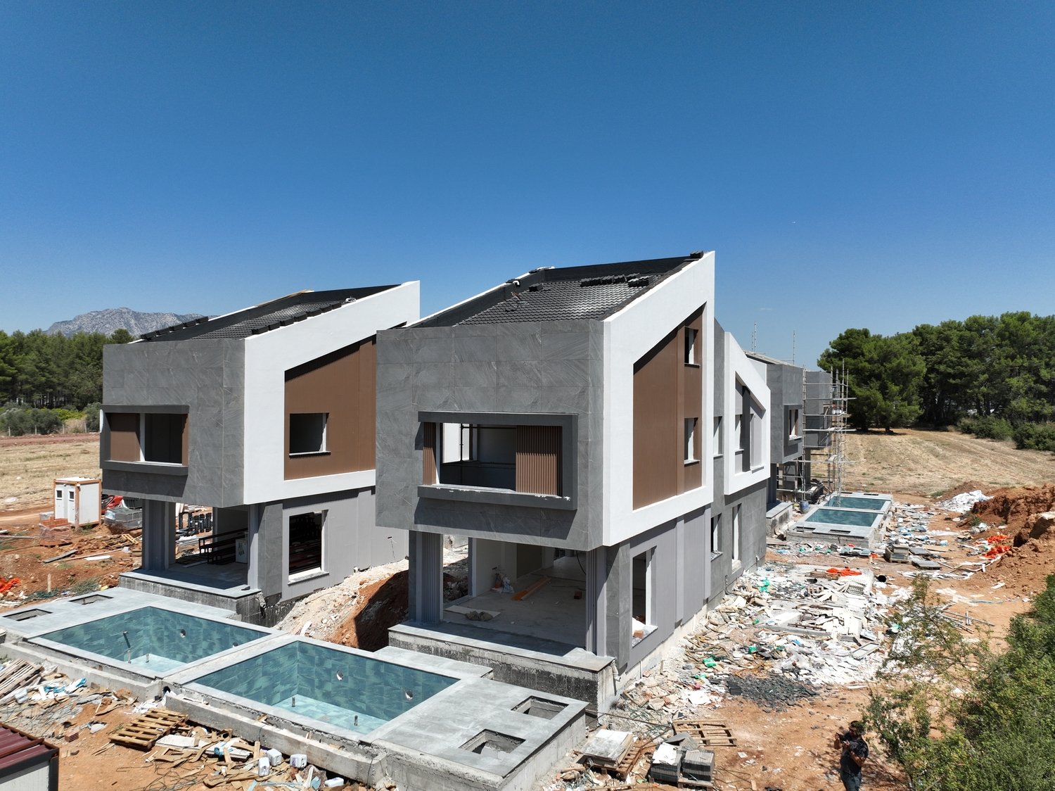 Luxury Villas in Antalya with Mountain Views for Sale