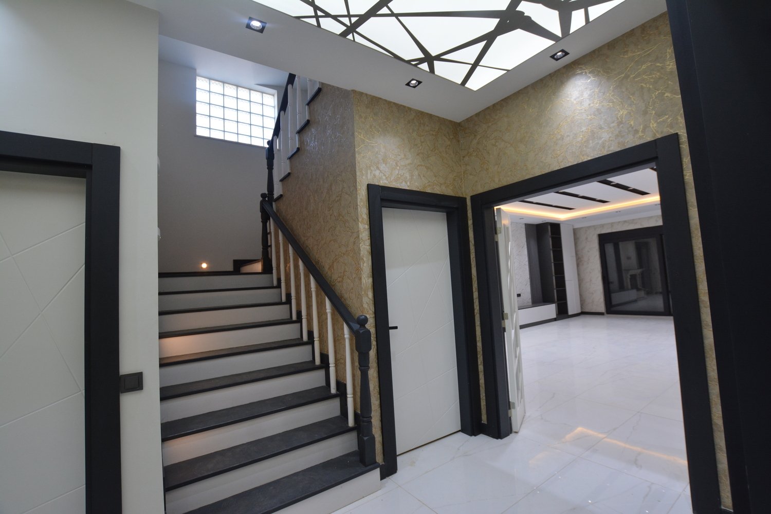 Luxury 7-Bedroom Villas with Private Swimming Pool in Antalya, Turkey