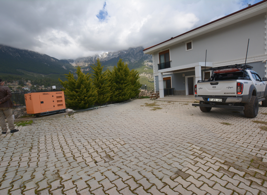Luxurious 5+1 Villa for Sale in Kemer, Antalya
