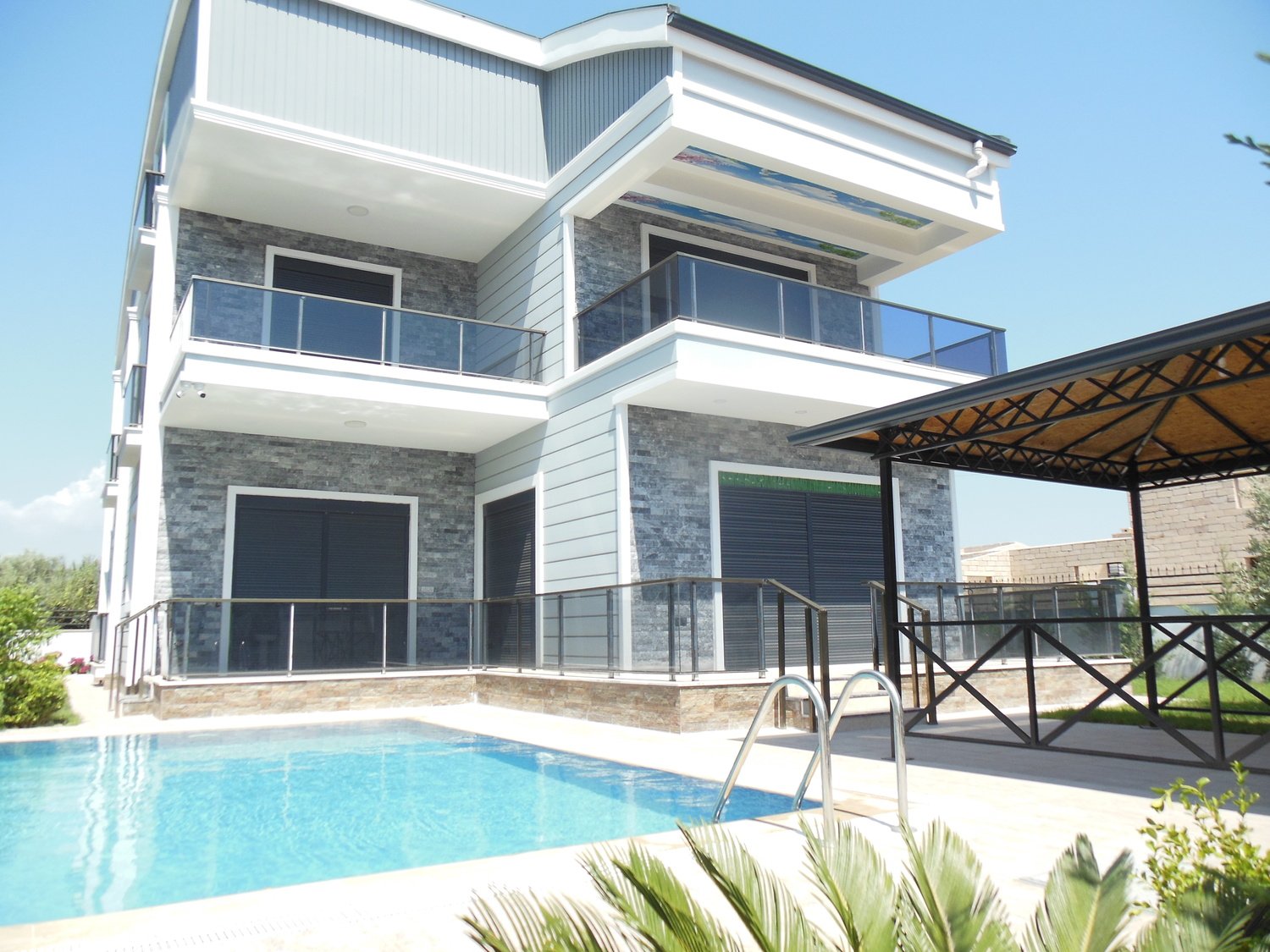 Luxury 7-Bedroom Villas with Private Swimming Pool in Antalya, Turkey