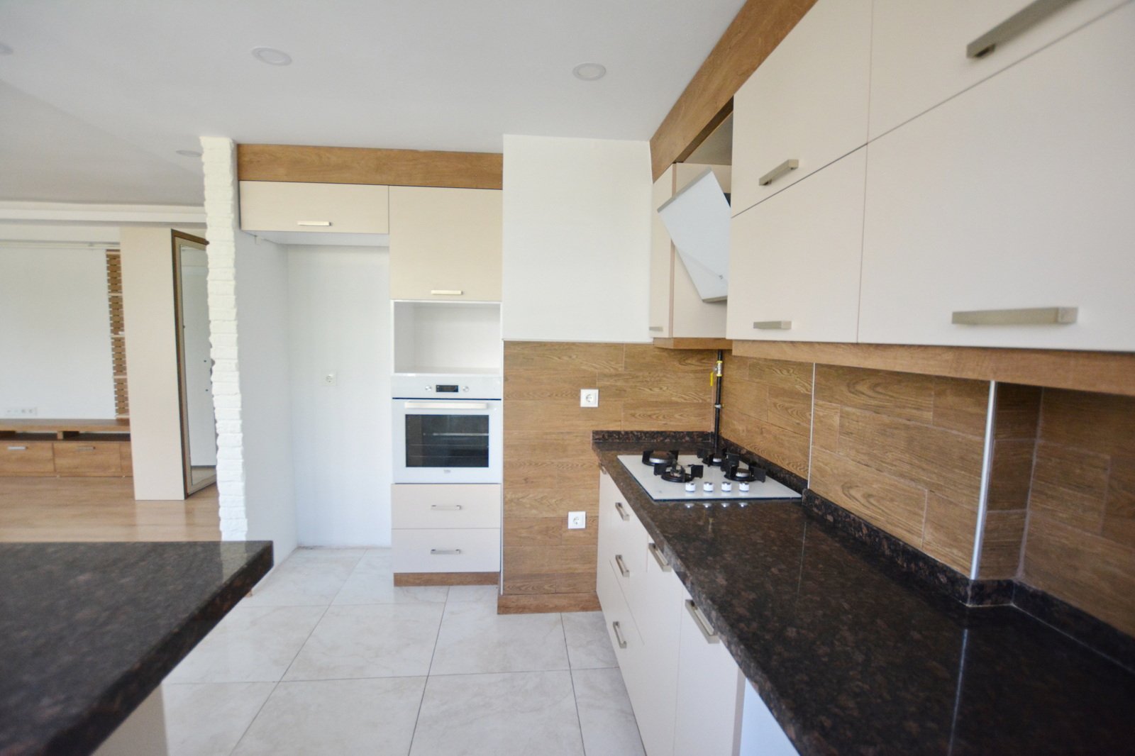 Premium Duplex Apartment in Konyaalti, Steps from the Sea
