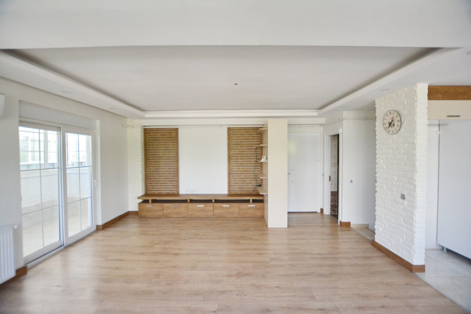 Premium Duplex Apartment in Konyaalti, Steps from the Sea