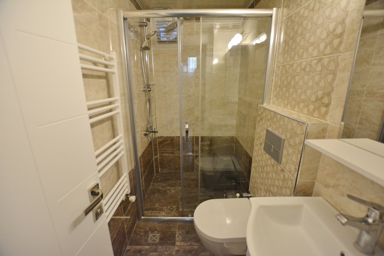 Premium Duplex Apartment in Konyaalti, Steps from the Sea