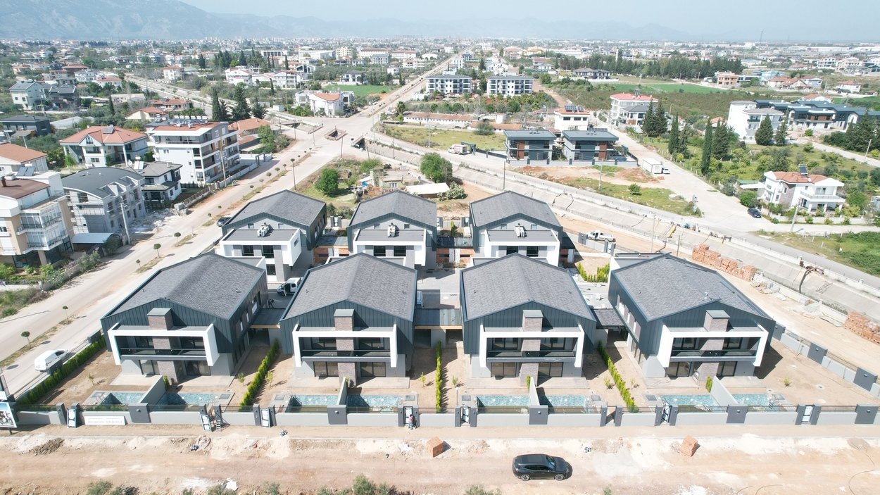 Luxury 4-Bedroom Villas for Sale in Antalya