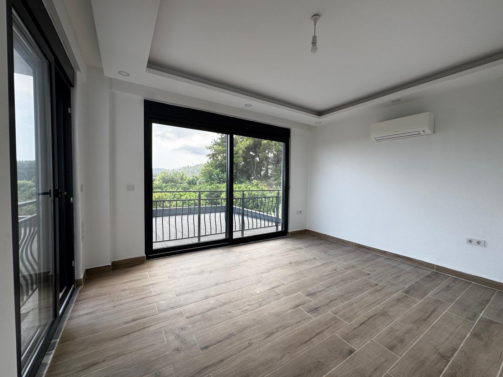 Exclusive Luxury Villa in Çamyuva, Kemer - Walking Distance to the Sea