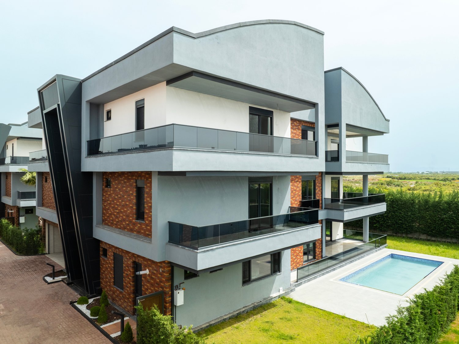 Luxury 8-Bedroom Triplex Villa in Antalya - Eligible for Turkish Citizenship