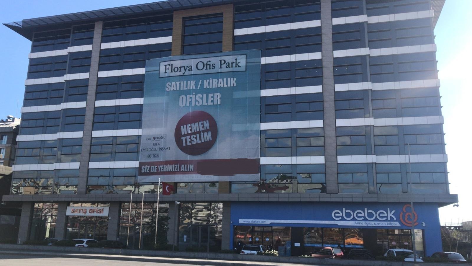 Premium Commercial Investment: Luxury Shops in Istanbul with Guaranteed Rental Income